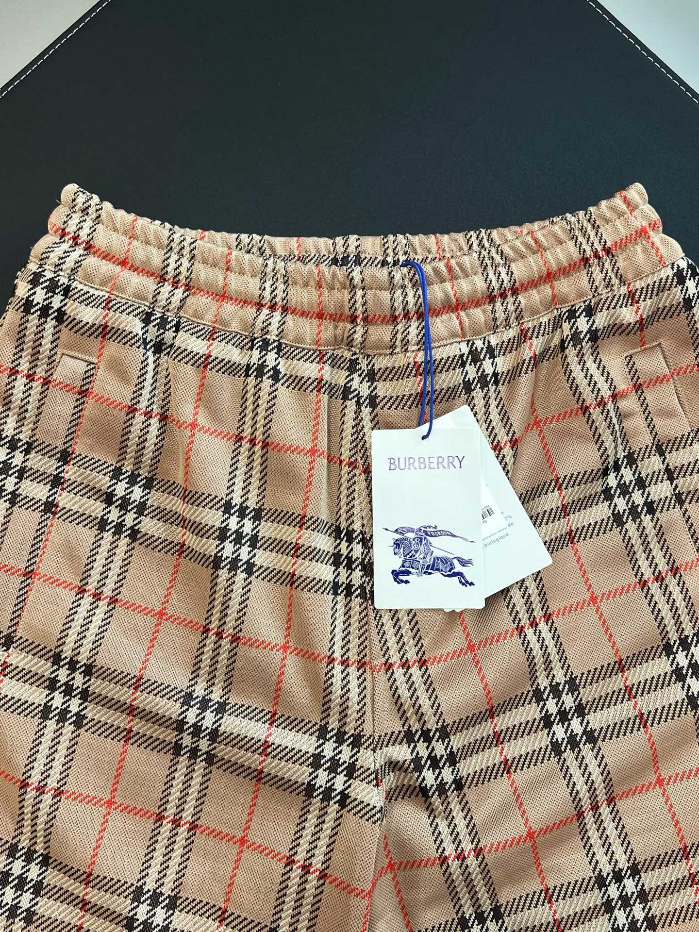 V공장 / 버버리 반바지