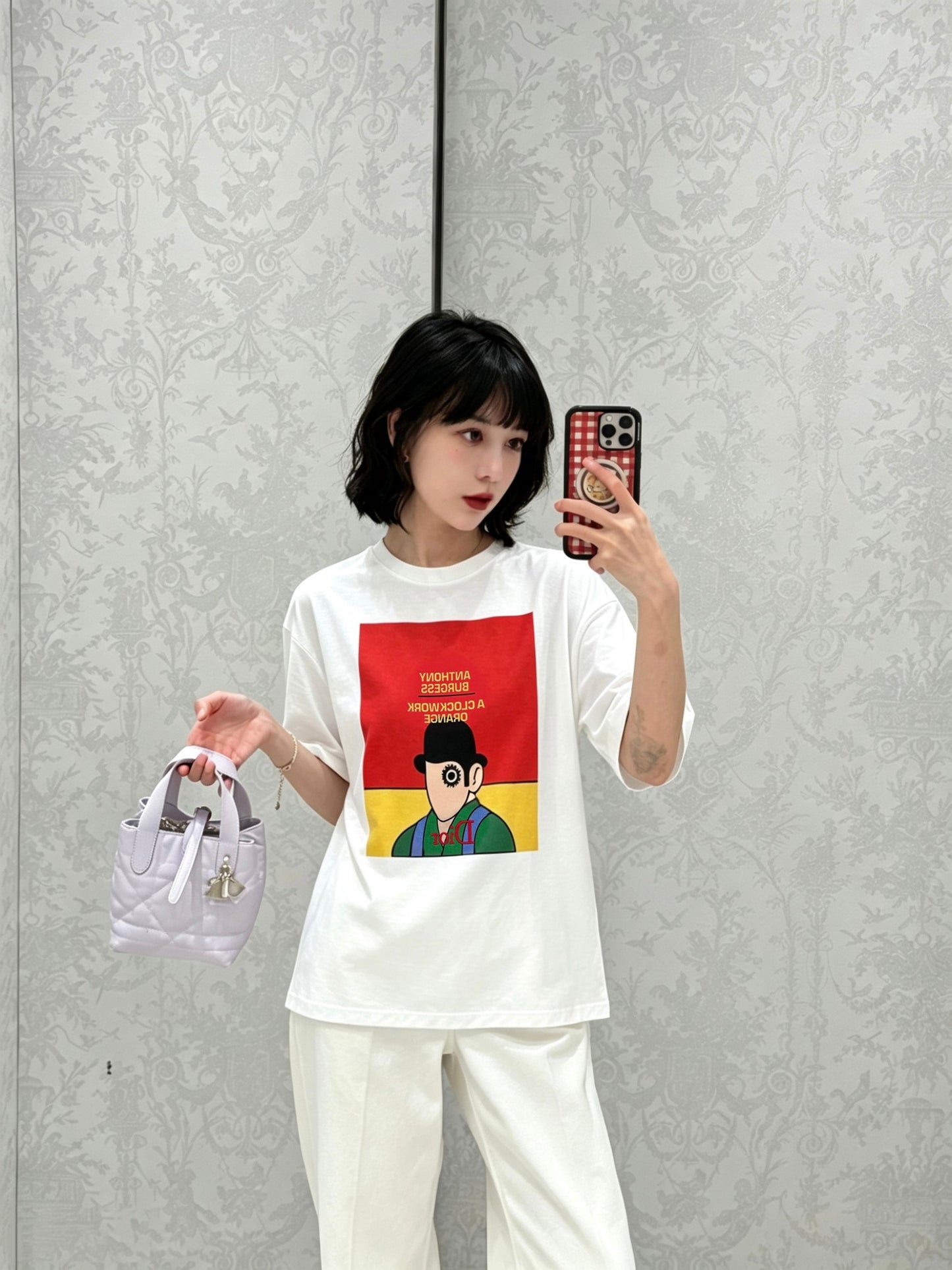 BVG / 디올 태엽 커버 반팔 티