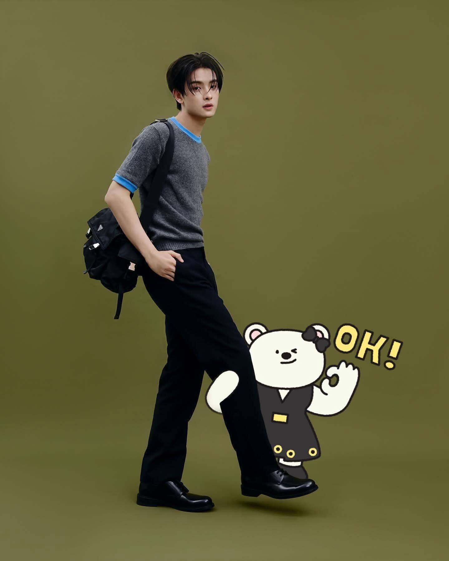 BVG / 프라다 라운드넥 반팔 니트