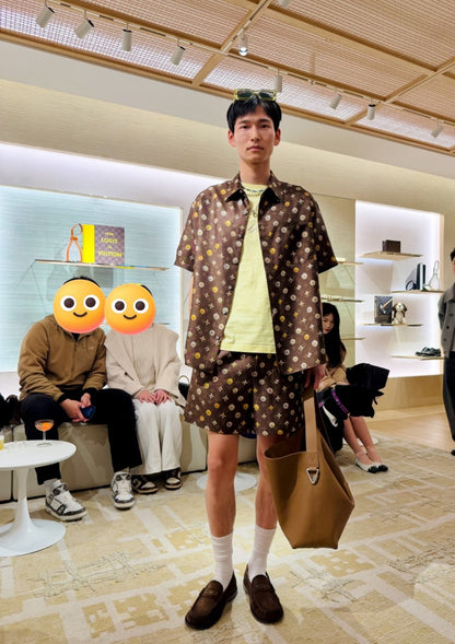 BVG / 루이비통 레터링 실크 프린트 셔츠