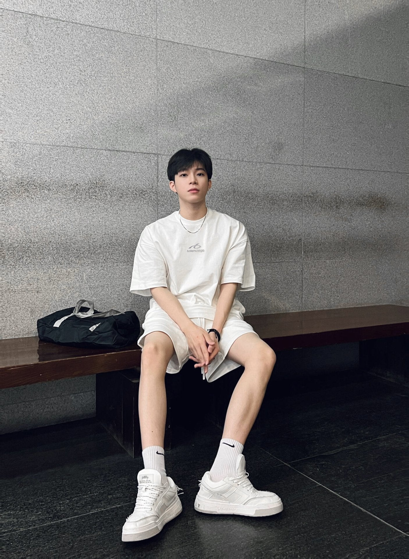 BVG / 발렌시아가 반사 링 로고 레터링 반팔 티셔츠