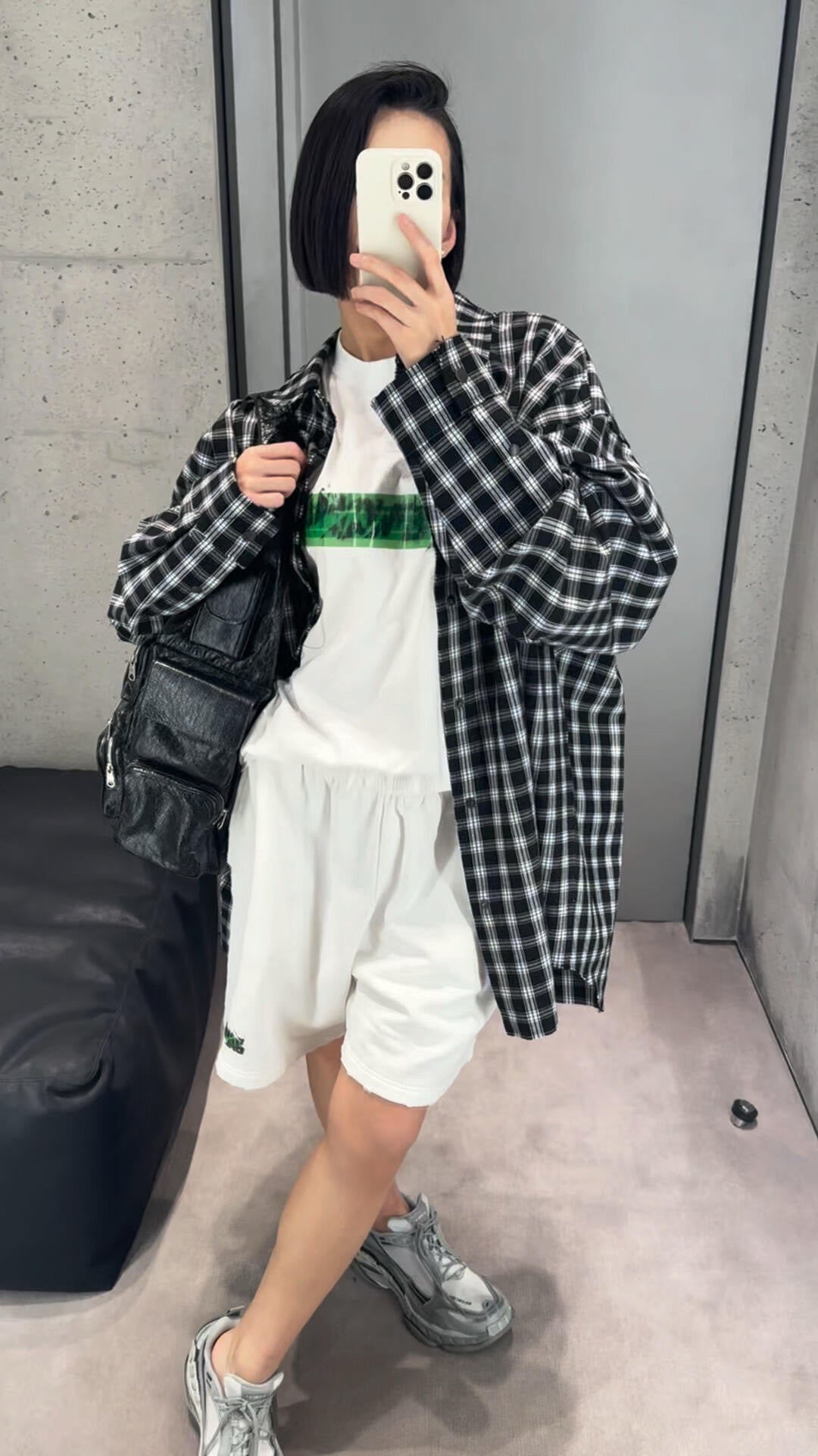 BVG / 발렌시아가 테이프 그래피티 반바지