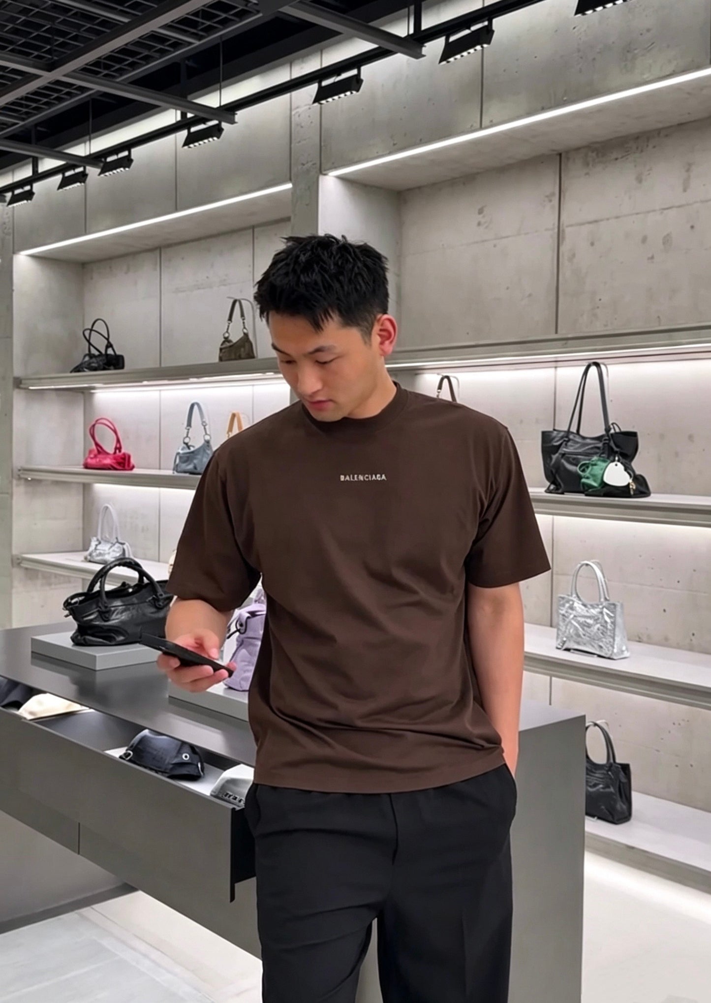 BVG / MC 브라운 클래식 로고 티셔츠 신컬러