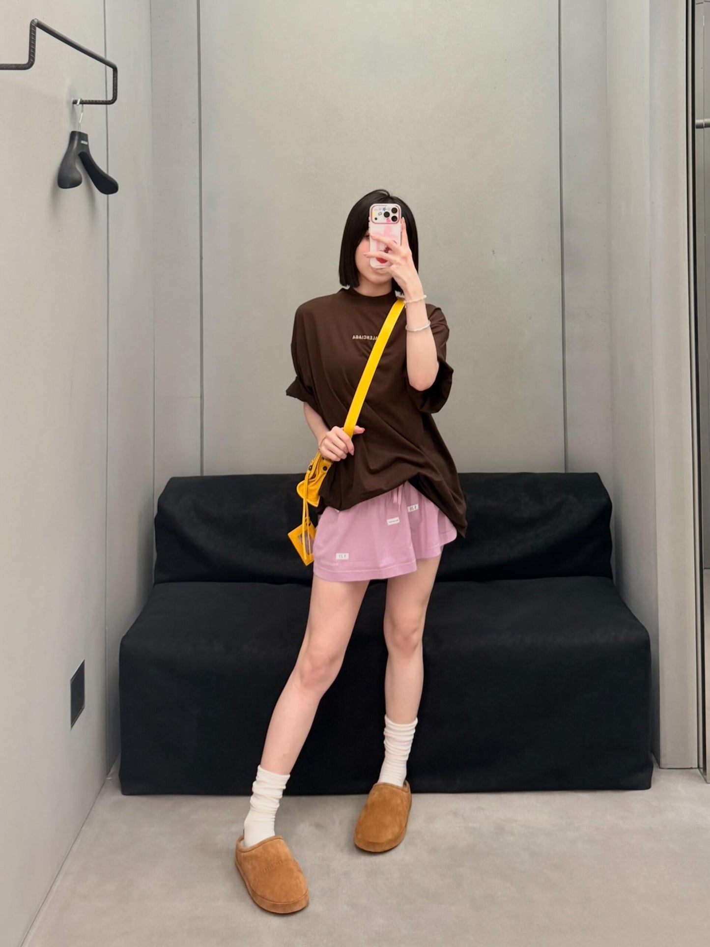 BVG / MC 브라운 클래식 로고 티셔츠 신컬러