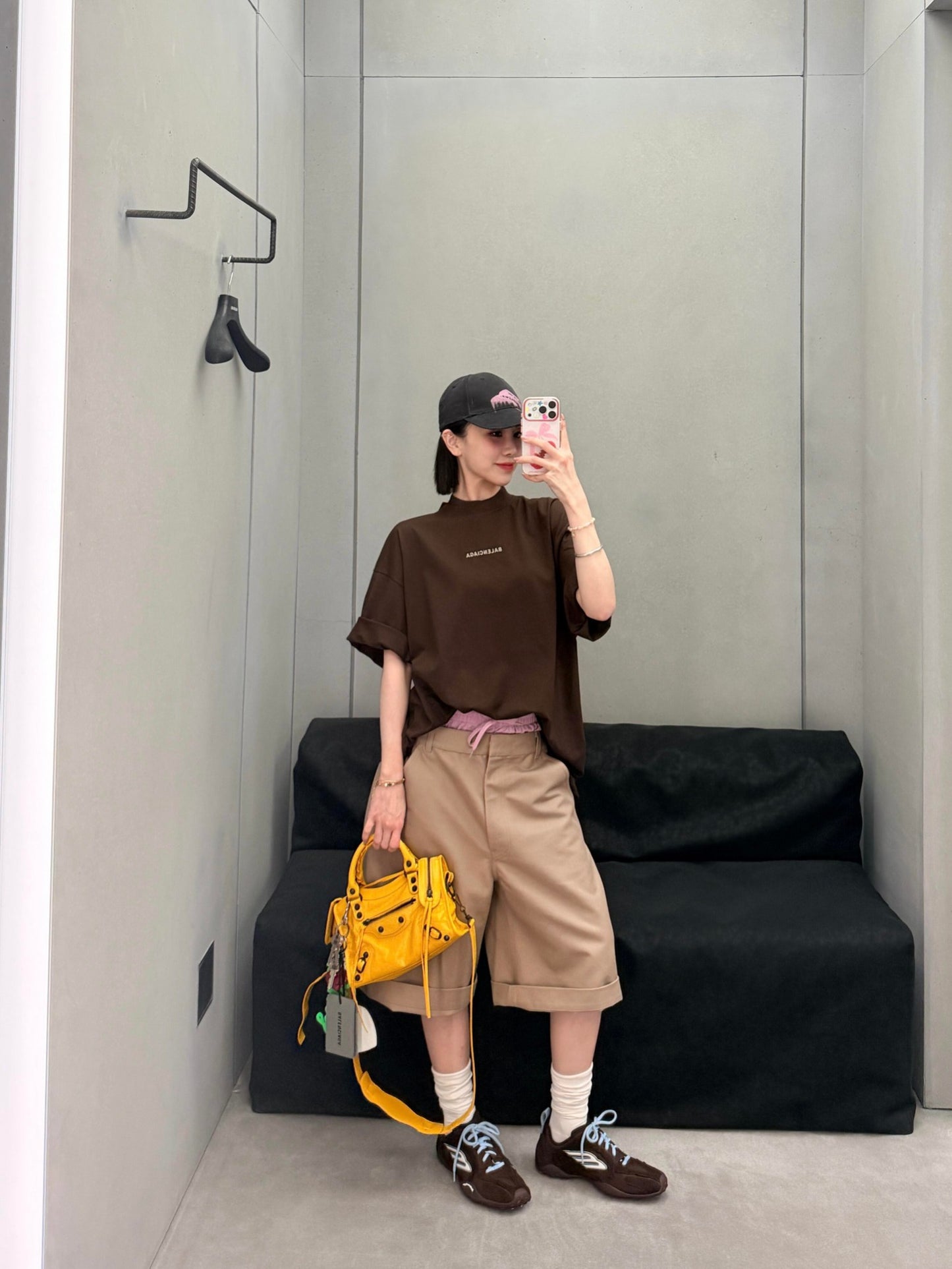 BVG / MC 브라운 클래식 로고 티셔츠 신컬러