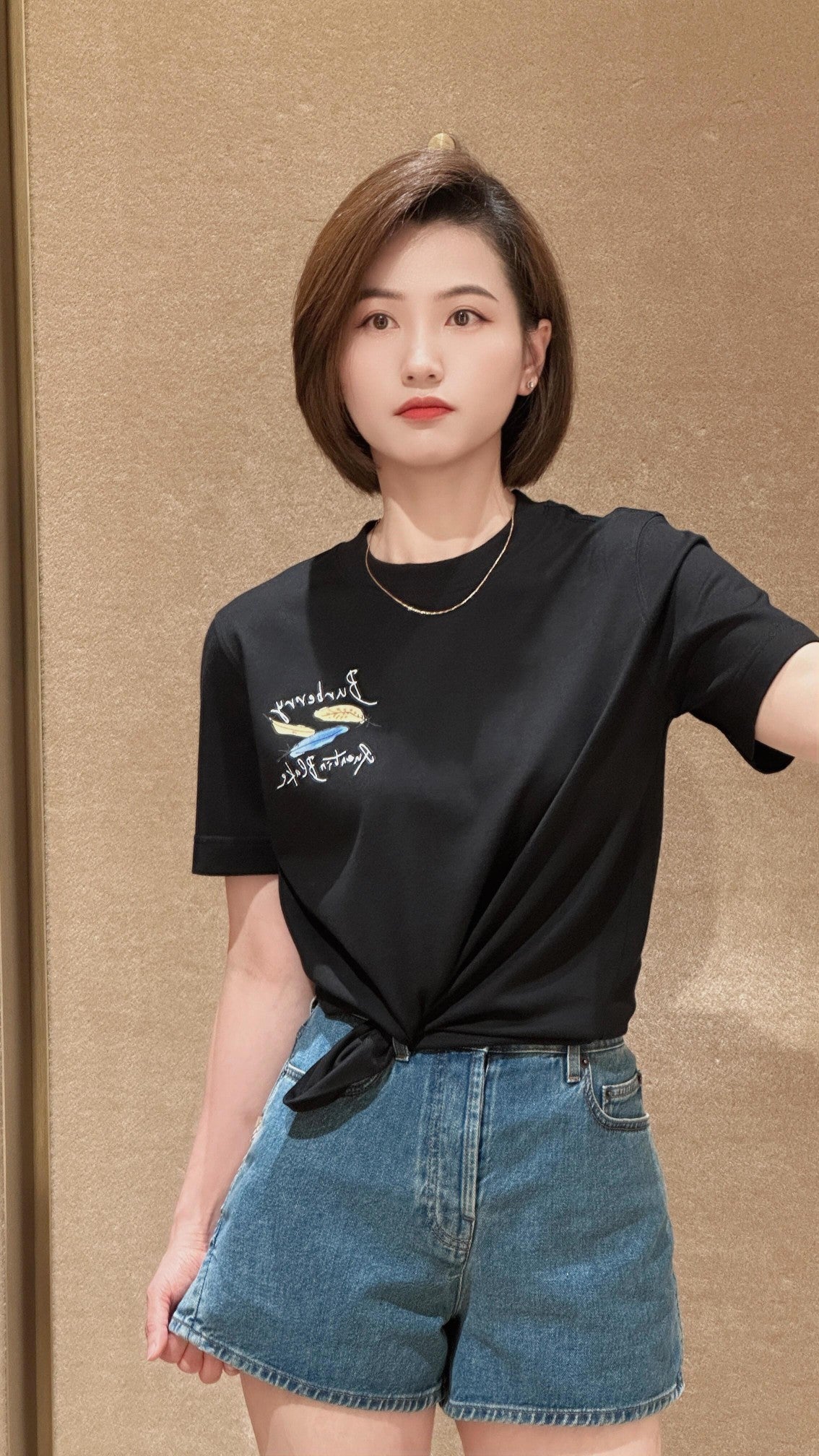 BVG / 버버리 깃털 패턴 라운드넥 반팔 티셔츠