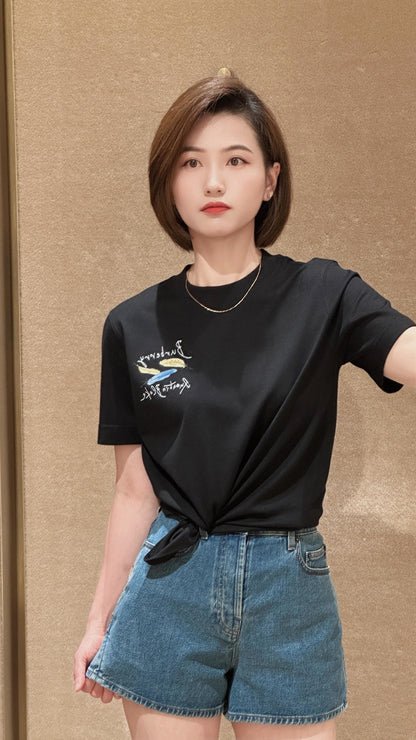 BVG / 버버리 깃털 패턴 라운드넥 반팔 티셔츠