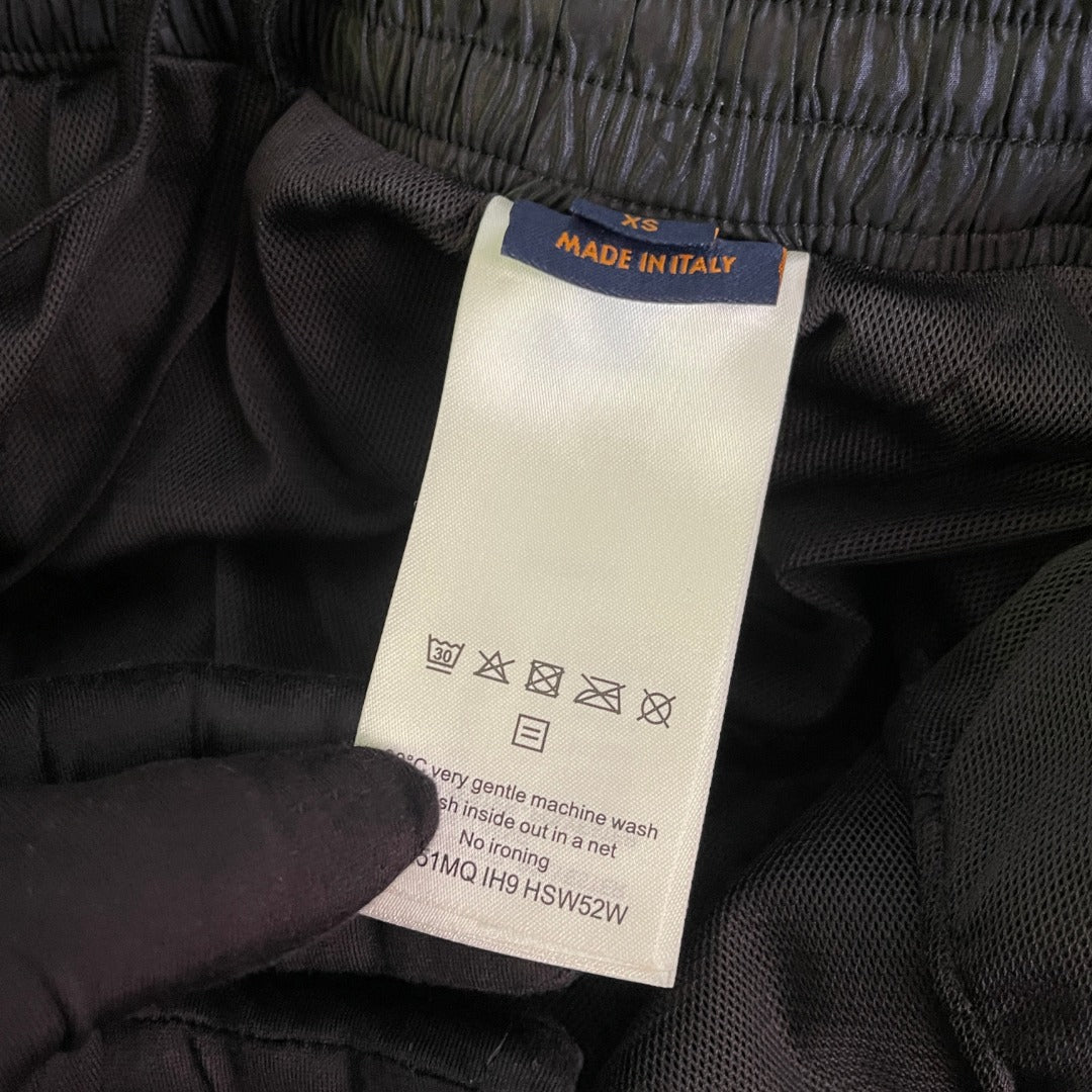 BVG / 루이비통 신상 엠보 무늬 반바지
