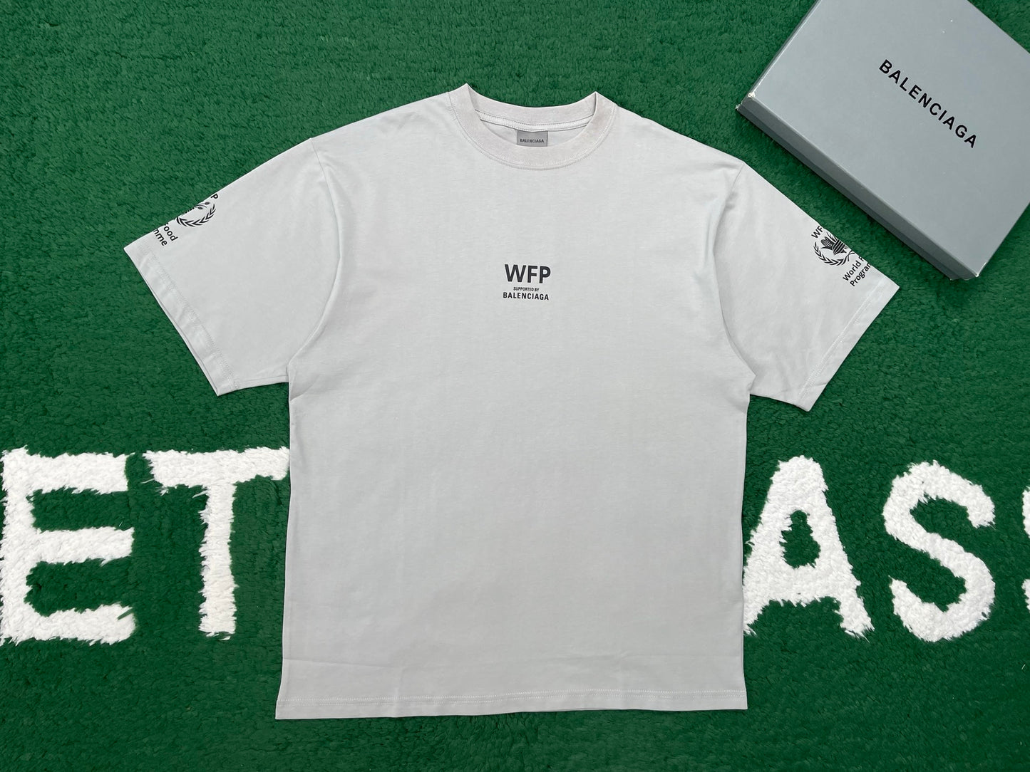 BVG / 발렌시아가 WFP 레귤러핏 반팔 티셔츠