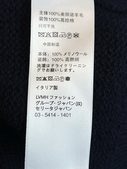V공장 / 프라다 반팔