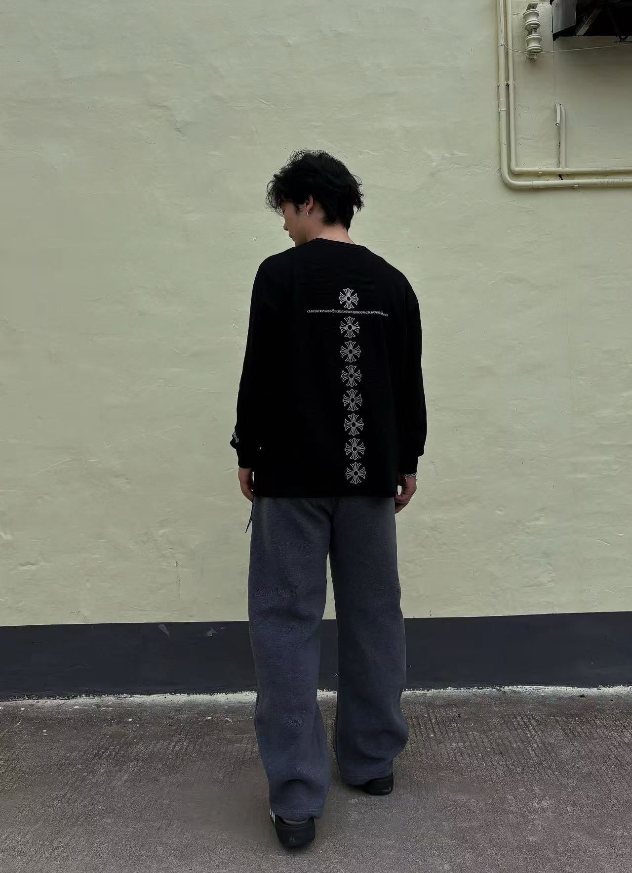 V공장 / 크롬하츠 긴팔 티셔츠