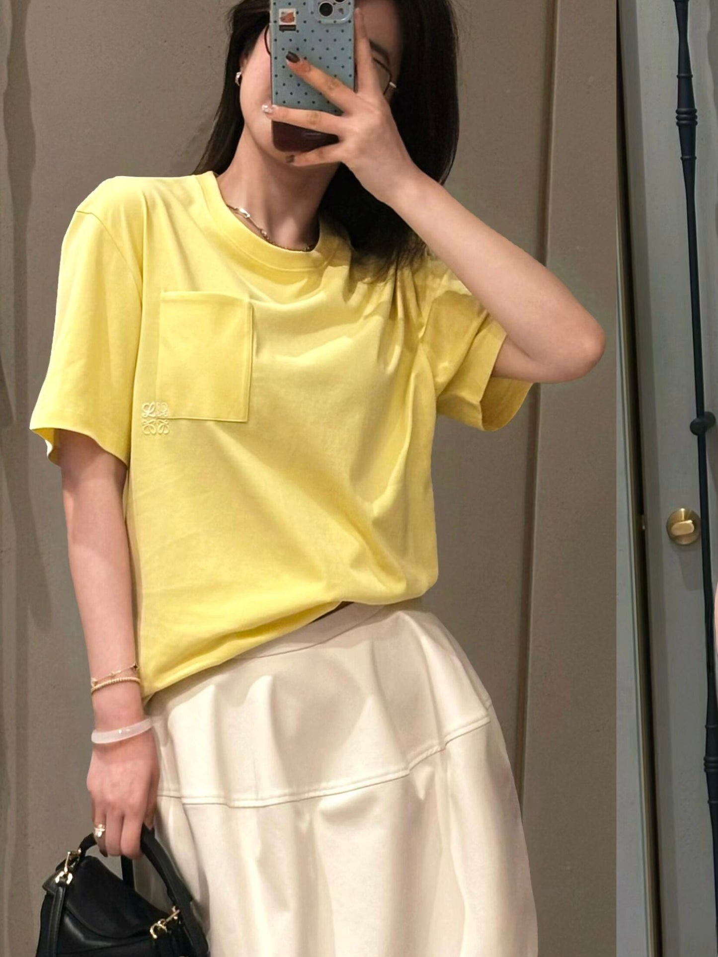 BVG / 루이비통 로고 포켓 라운드넥 반팔