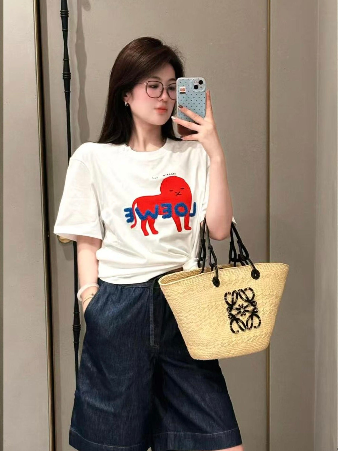 BVG / 루이비통 미니 몬스터 패턴 라운드넥 반팔