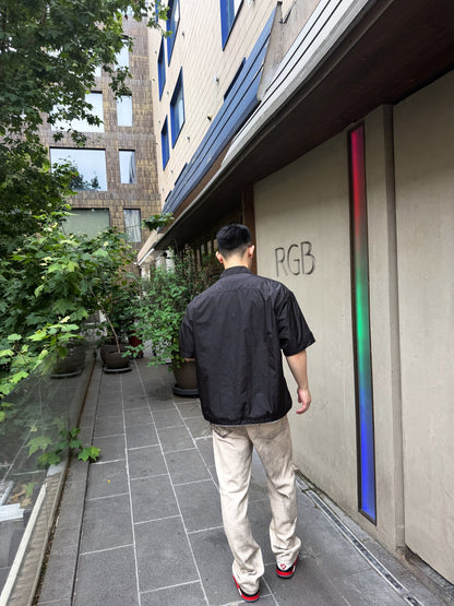 BVG / 프라다 삼각 로고 지퍼 반팔 셔츠