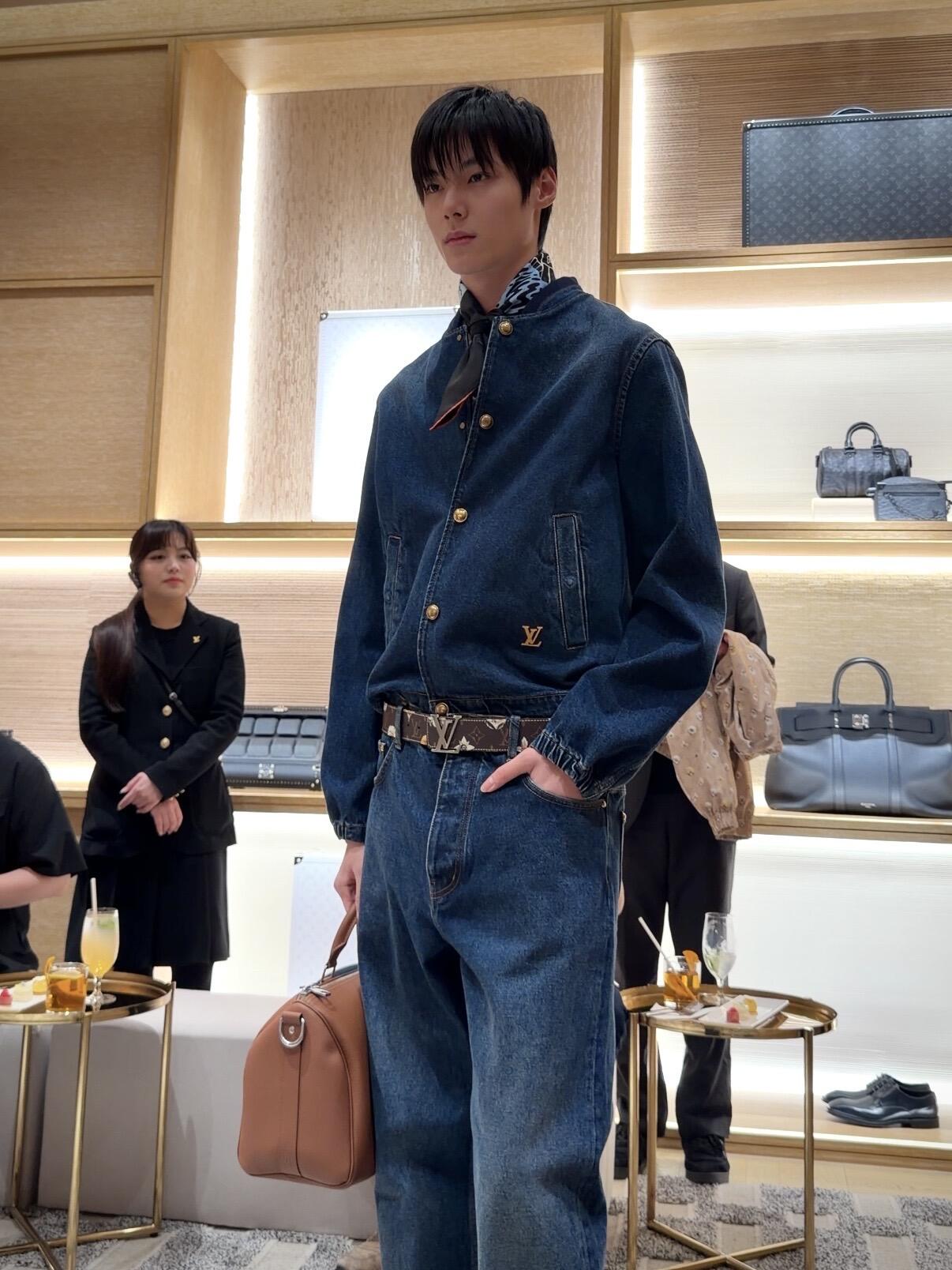 BVG / 디올 브이넥 데님 자켓