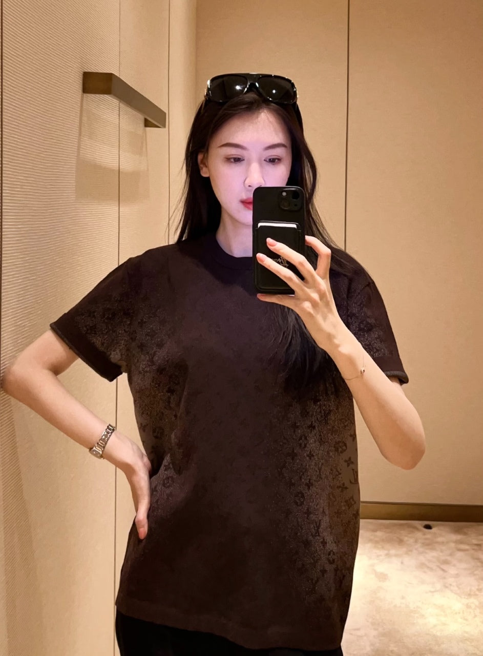 BVG / 루이비통 신상 그라데이션 자카드 니트