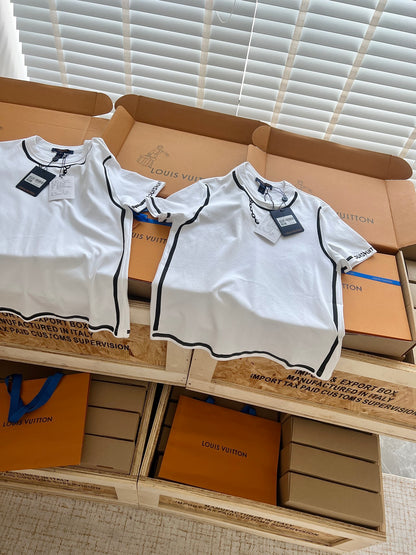 Timo / Louis Vuitton Two-Tone Line Print T-Shirt