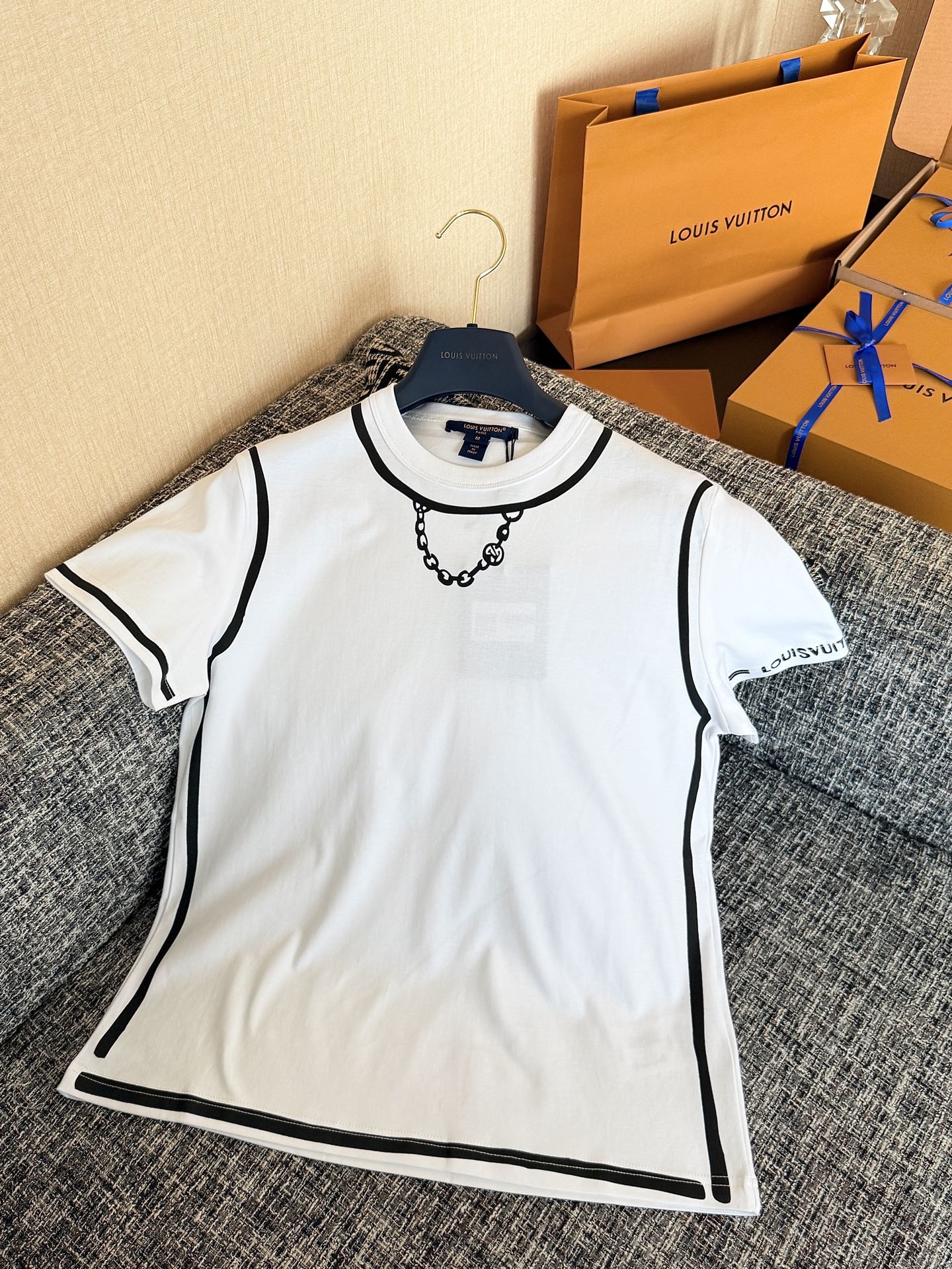 Timo / Louis Vuitton Two-Tone Line Print T-Shirt