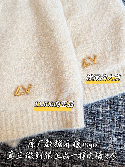 Timo / Louis Vuitton Beige Knitted Shorts