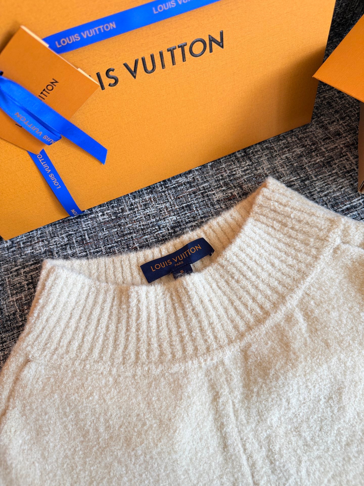 Timo / Louis Vuitton Beige Knitted Shorts