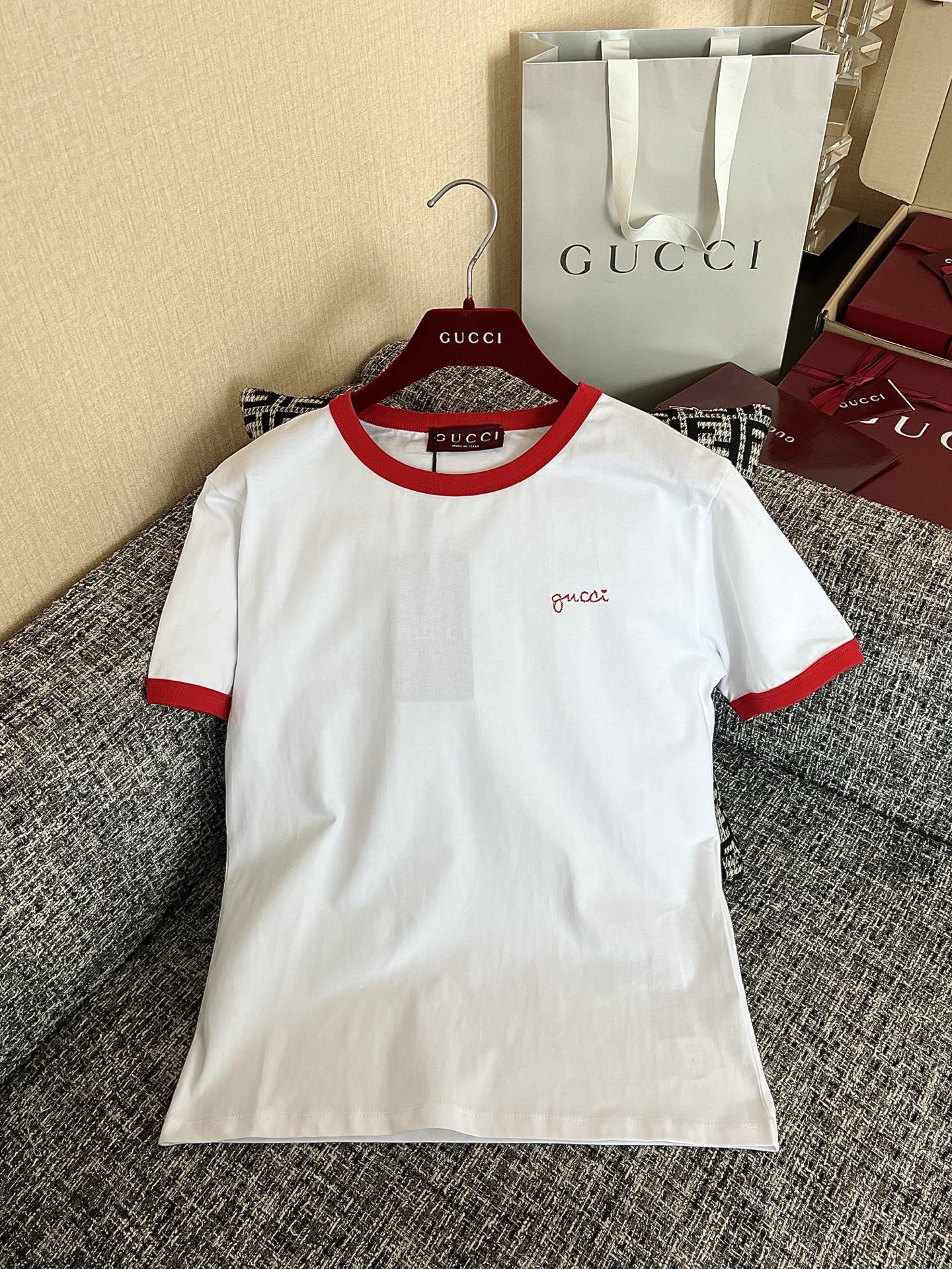 Timo / Gucci Color Contrast Line Mini Mark Short Sleeve