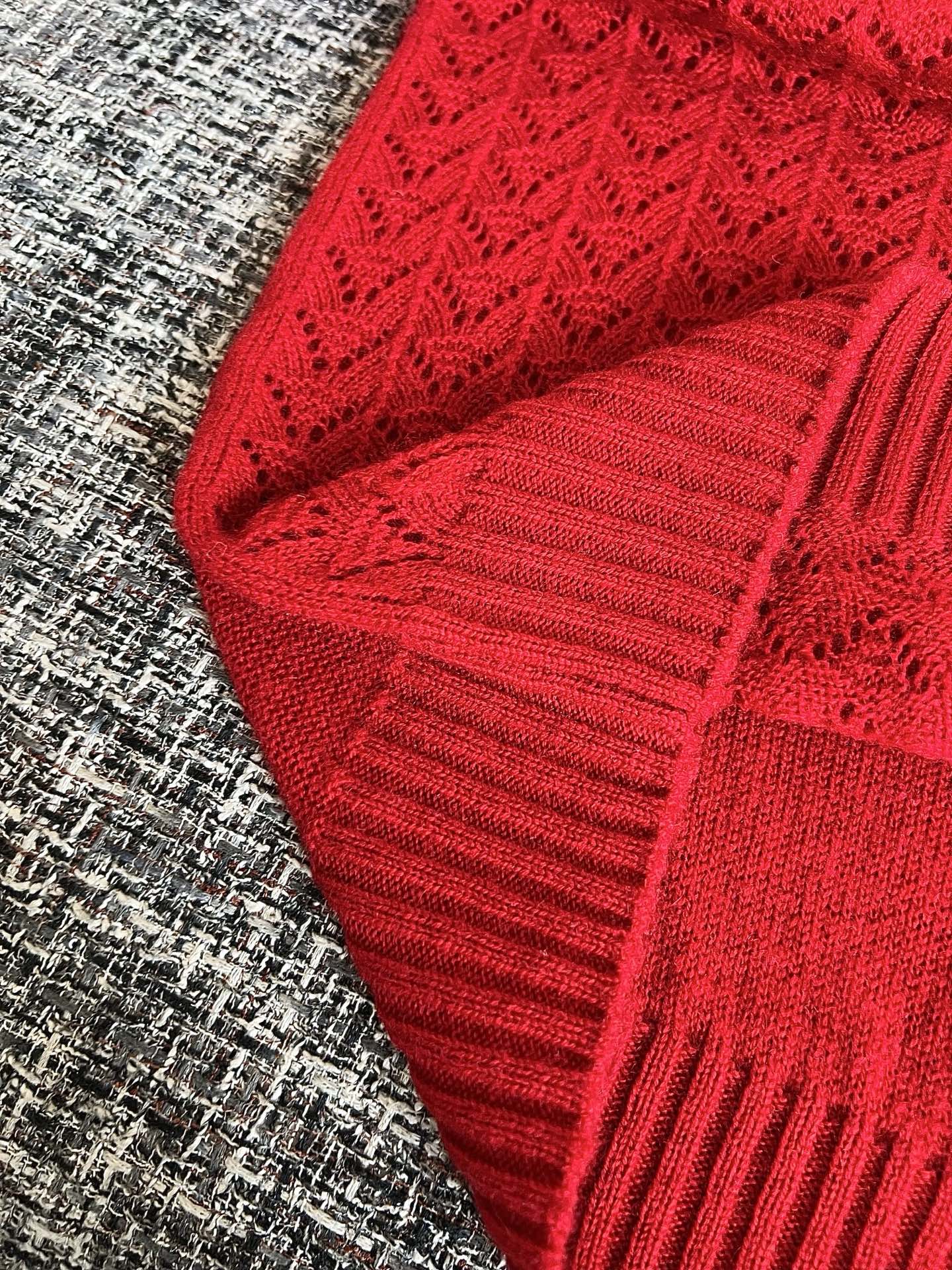 Timo / Miu Miu Red Knit Short-Sleeve T-Shirt