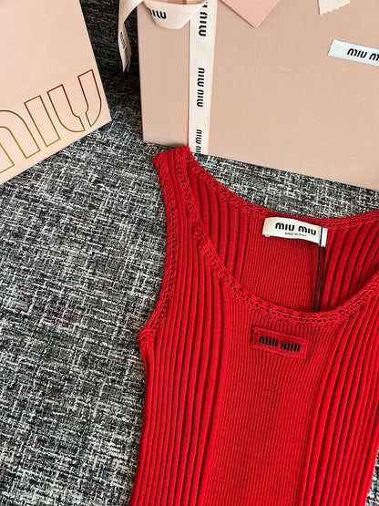 Timo / MIUMIU V-neck Strap Dress