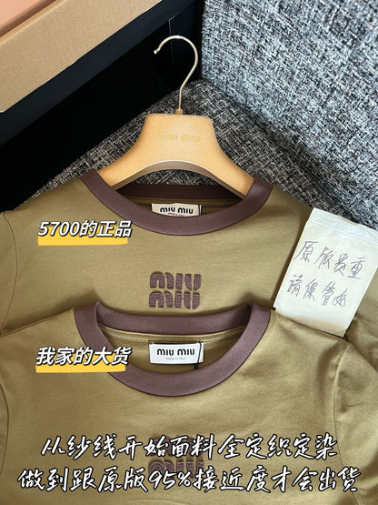 티모 / 미우미우 투톤 반팔 티셔츠