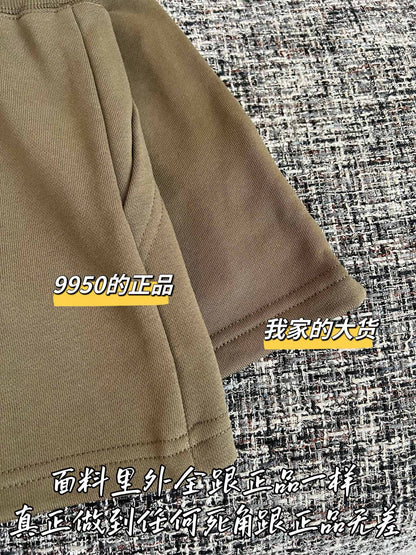티모 / 미우미우 올리브 그린 반바지