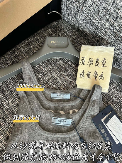 Timo / Prada 26 Early Spring New Vest