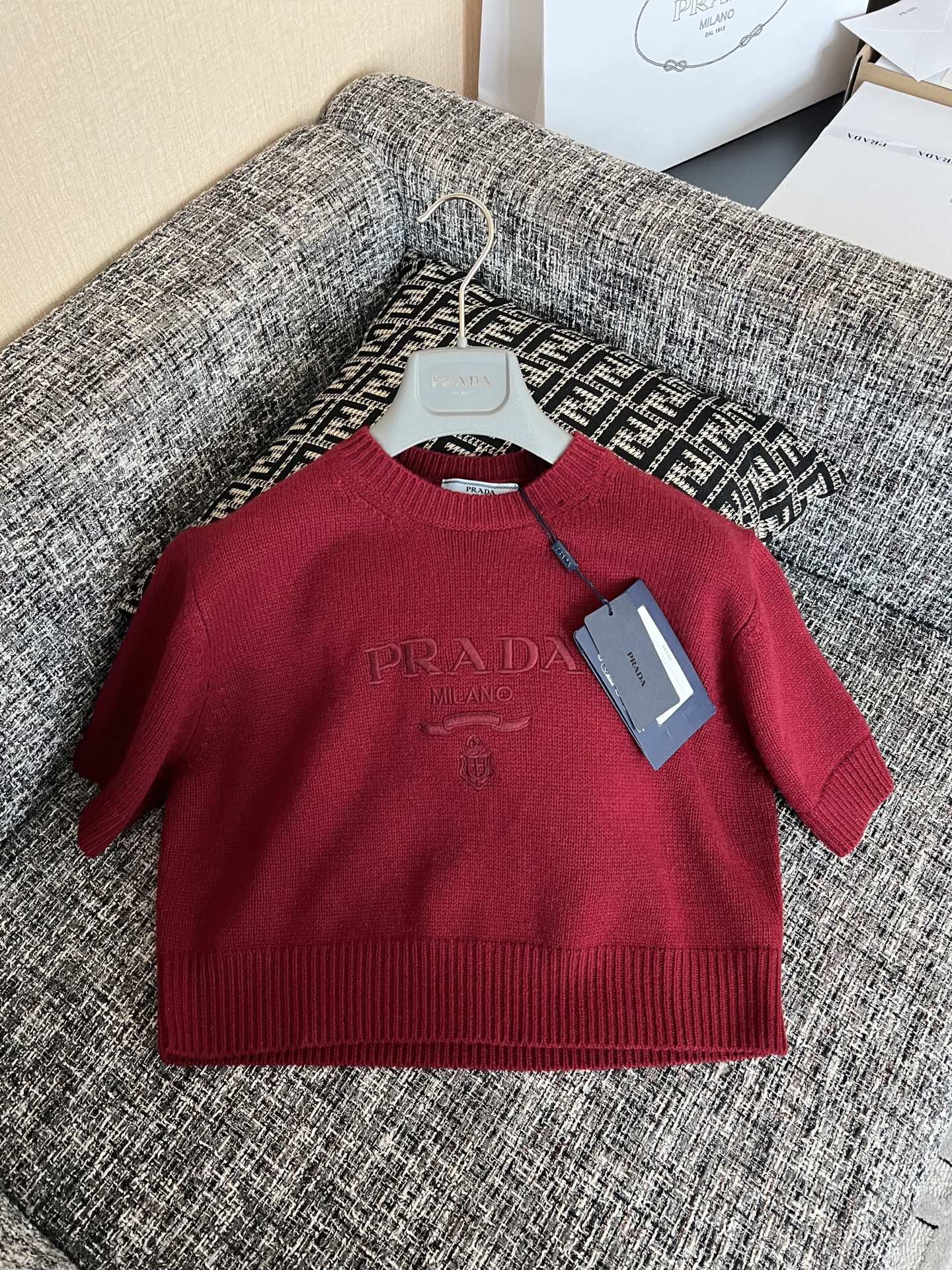 TMO / Prada Logo Embroidered Knit Short Sleeve