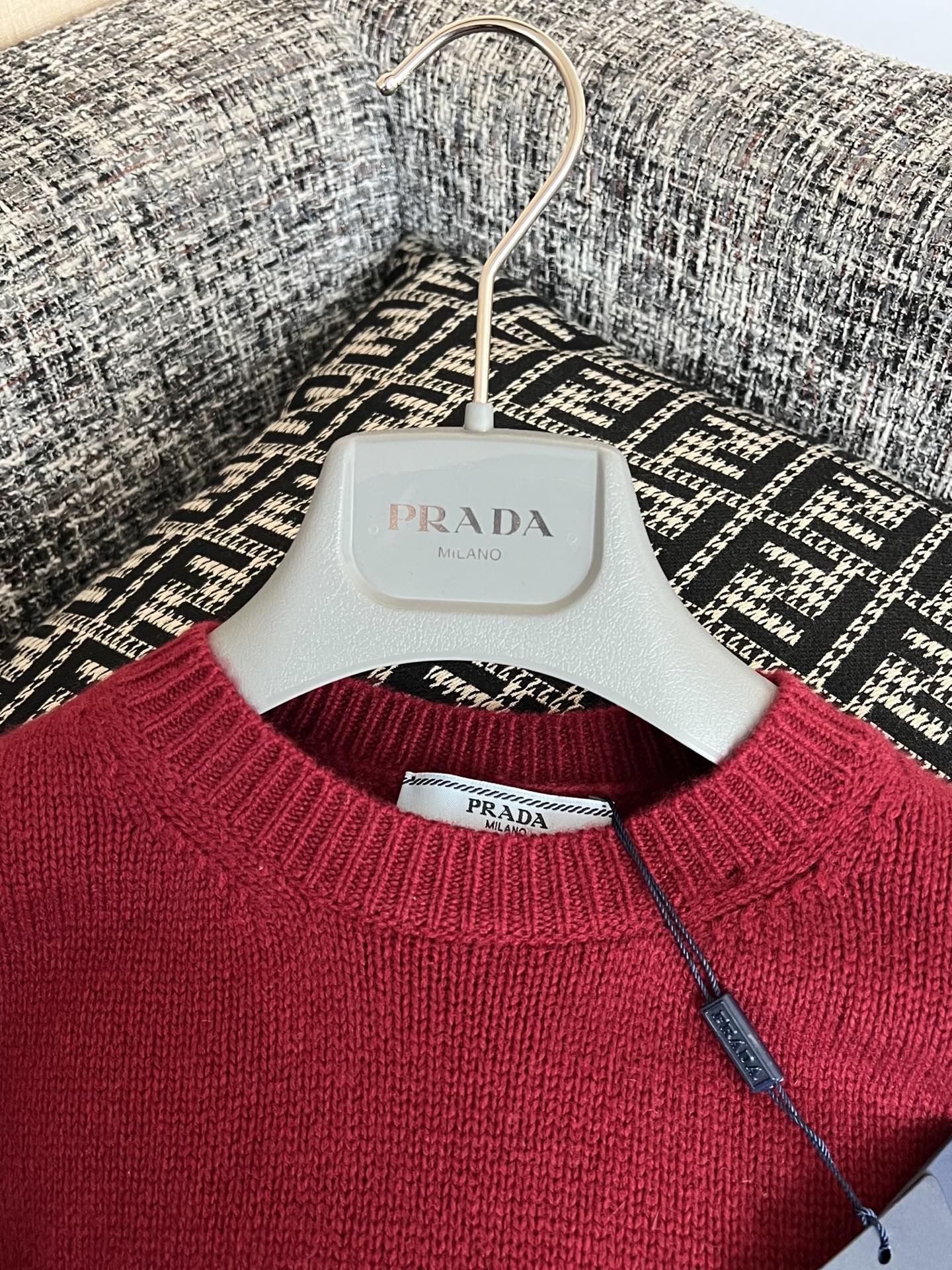 TMO / Prada Logo Embroidered Knit Short Sleeve