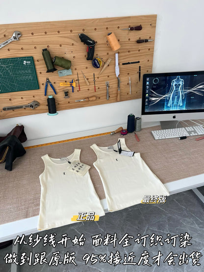 티모 / 입생로랑 클래식 자수 조끼