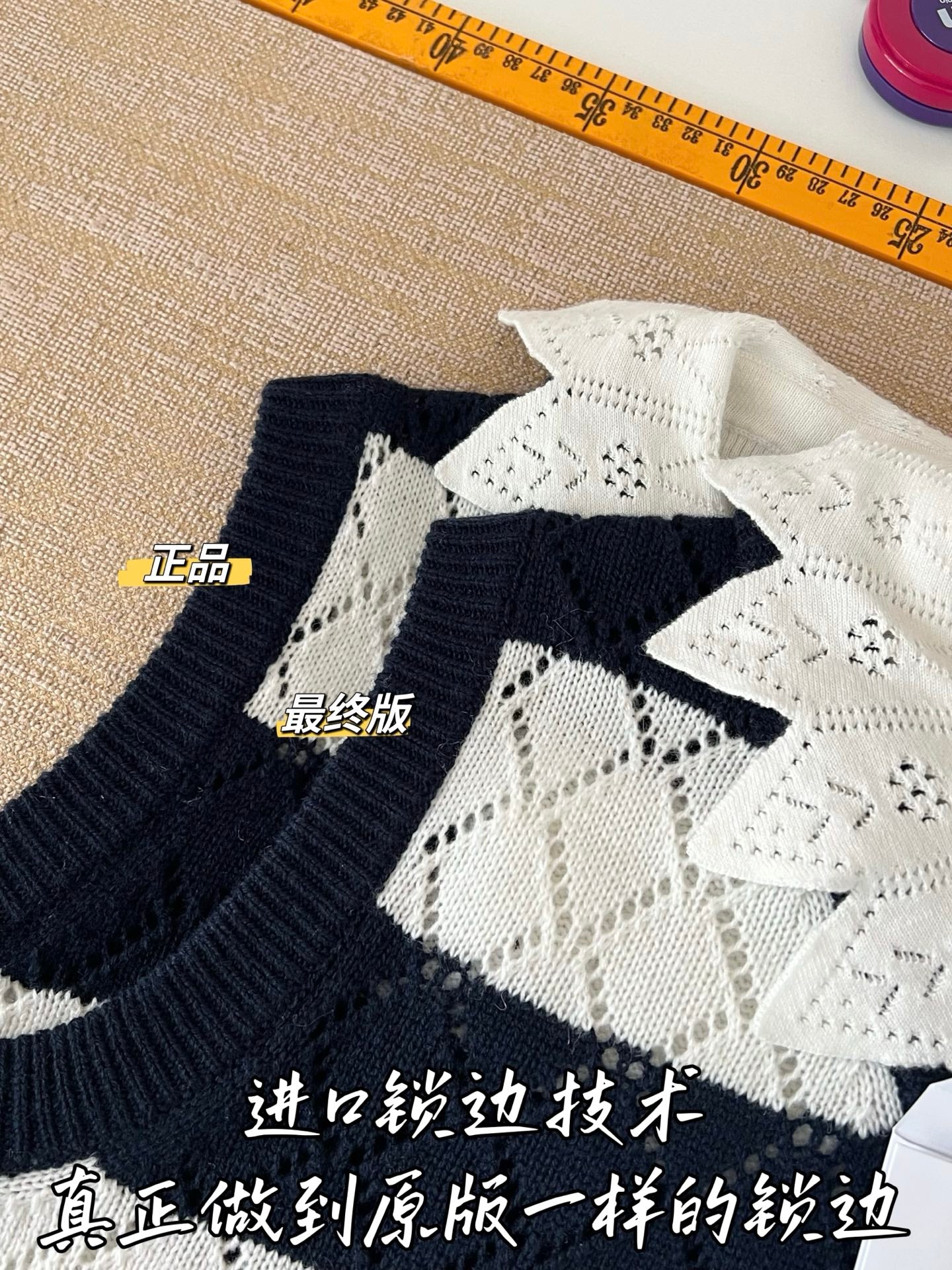 Timo / Dior 레이스 칼라 스트라이프 조끼