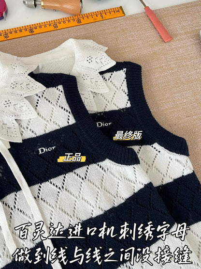 Timo / Dior 레이스 칼라 스트라이프 조끼