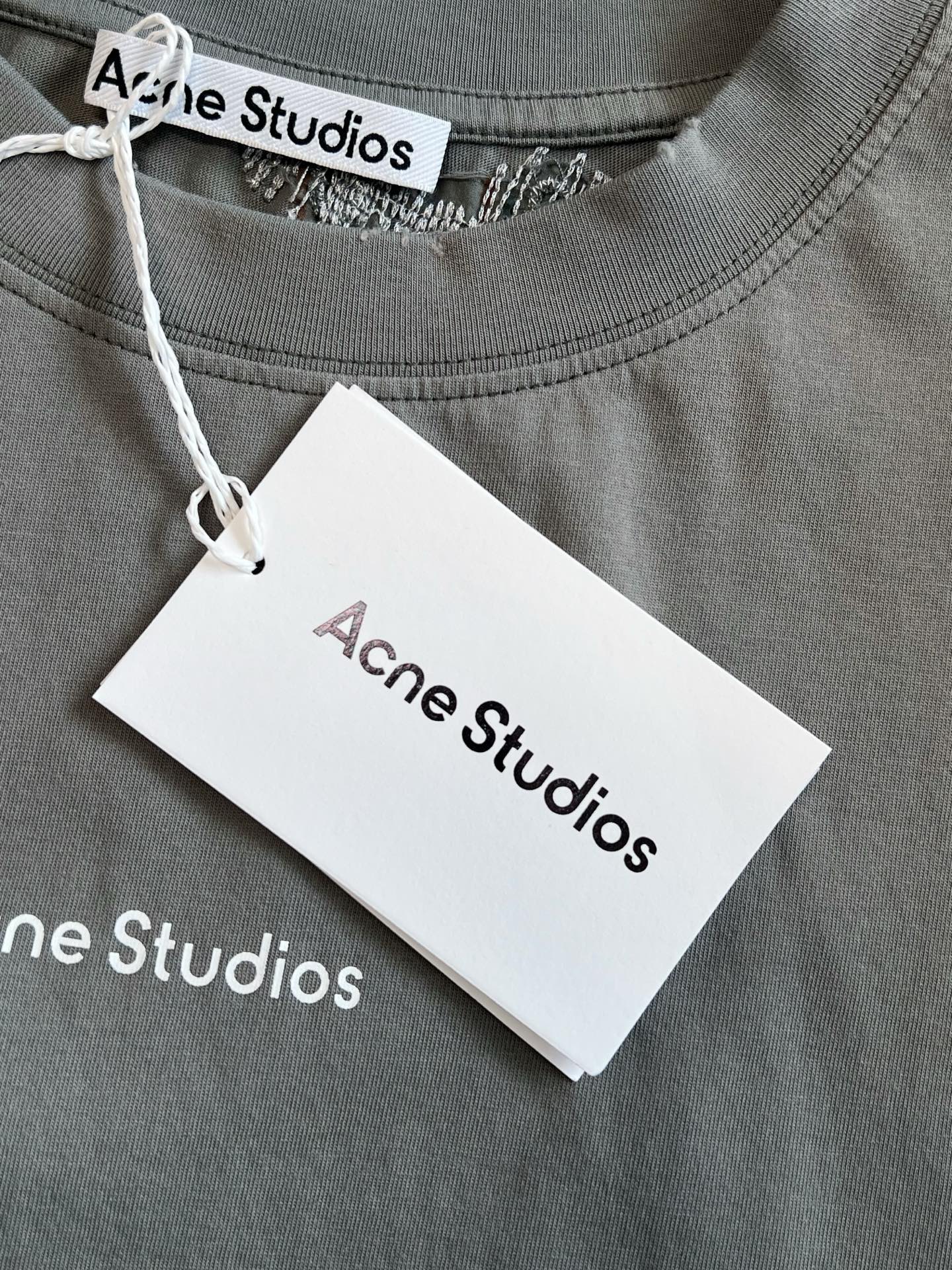 V Factory / Acne Studios Short-sleeved T-shirt