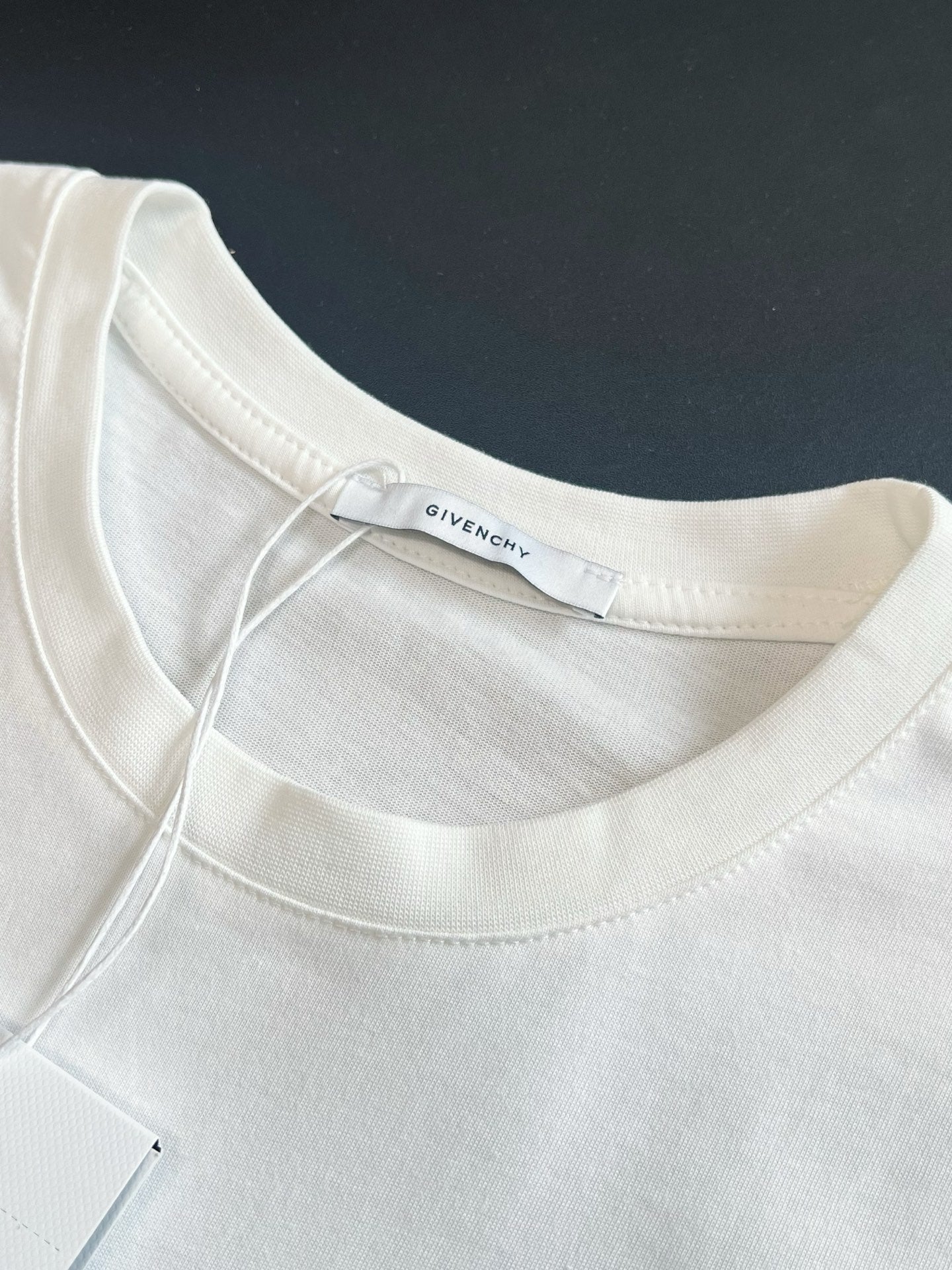 V Factory / Givenchy Short-Sleeved T-Shirt