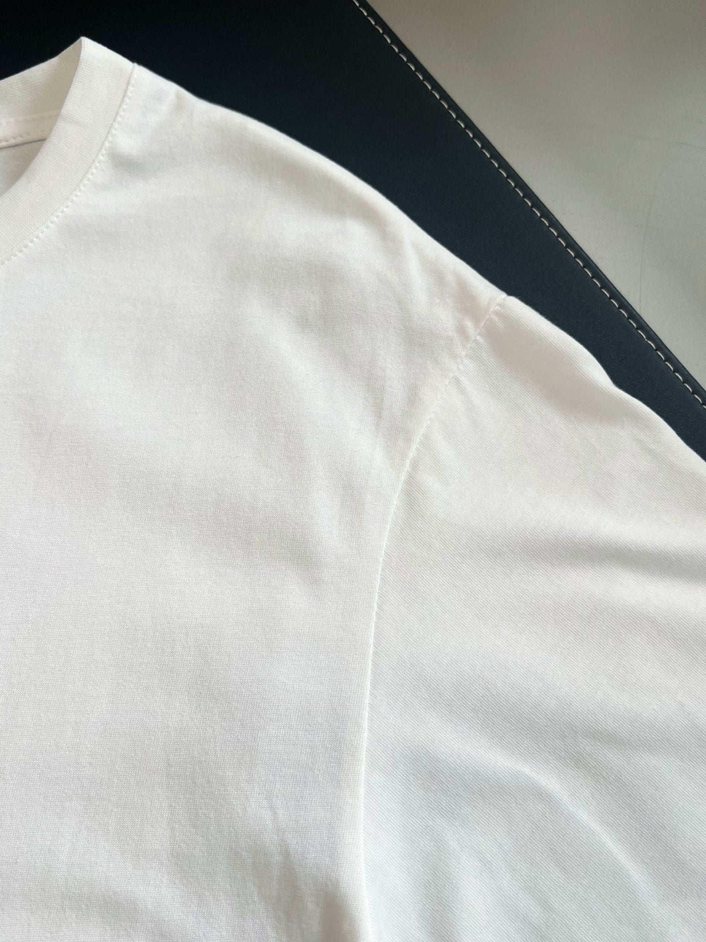 V Factory / Givenchy Short-Sleeved T-Shirt