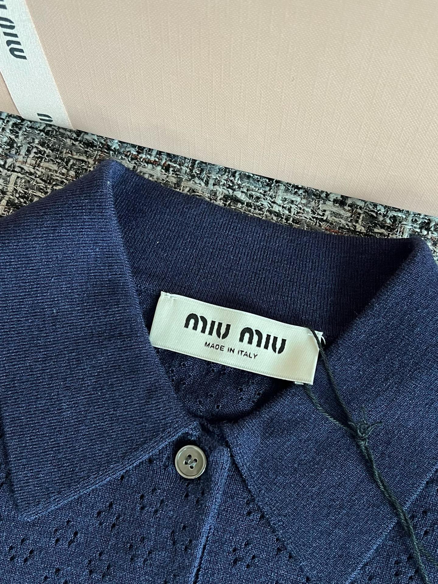 티모 / 미우미우 블루 니트 폴로