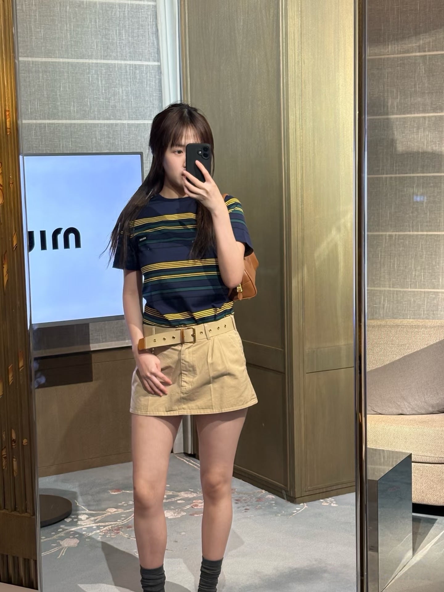 티모 / 미우미우 네이비 컬러 대비 스트라이프 티셔츠