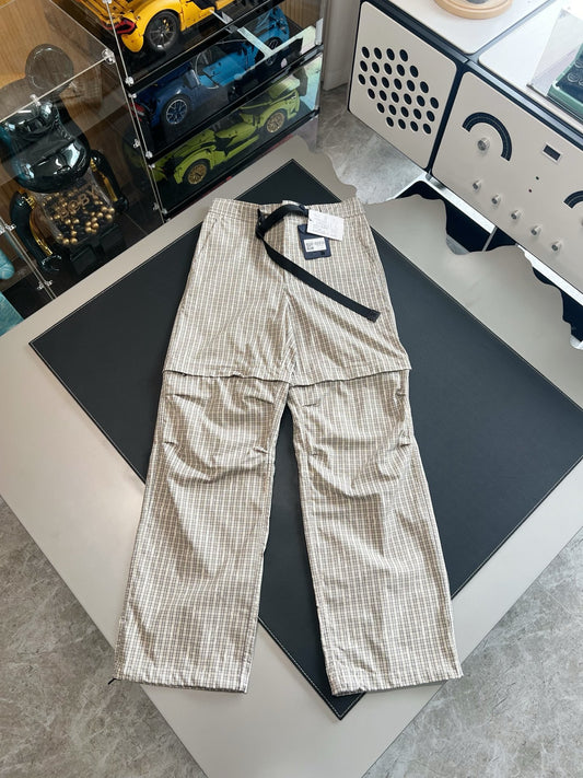 V Factory / Louis Vuitton Pants