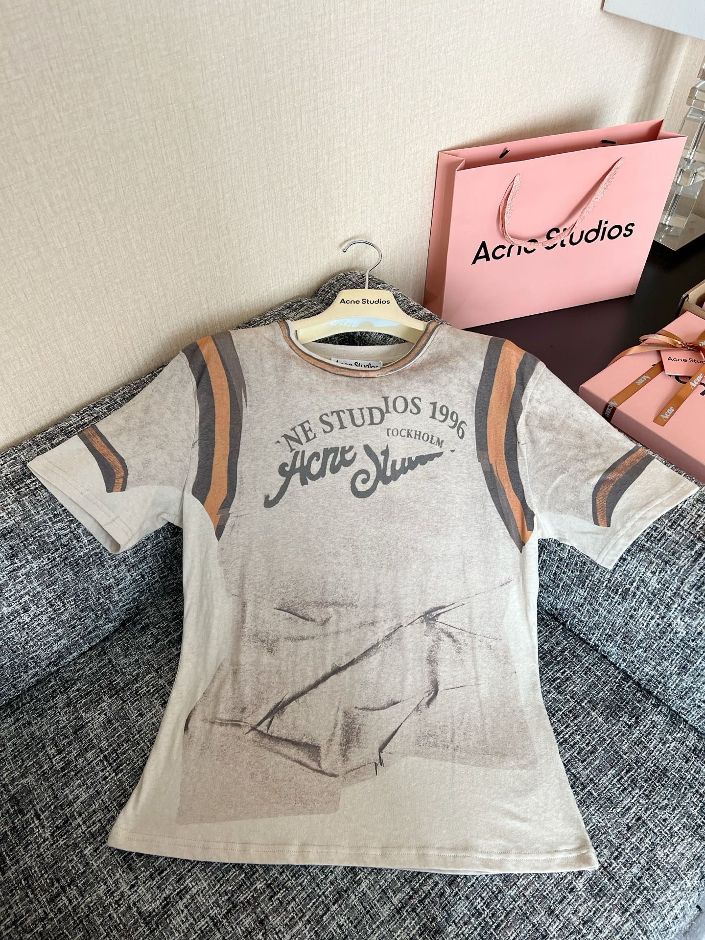 Timo / Acne Studios 그래피티 빈티지 워싱 반팔 티셔츠