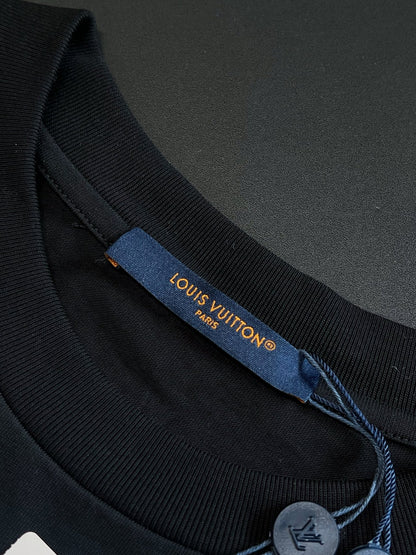 V Factory / Louis Vuitton Short-sleeved
