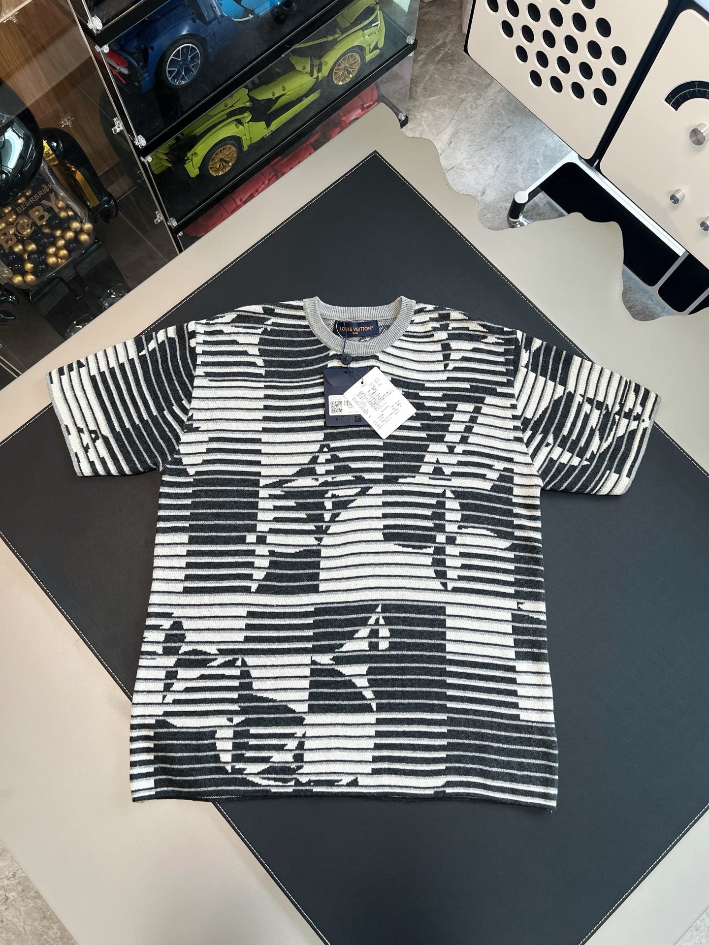 V Factory / Louis Vuitton T-shirt