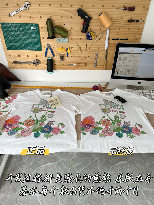 티모 / 펜디 꽃 나비 프린트 반팔 티셔츠