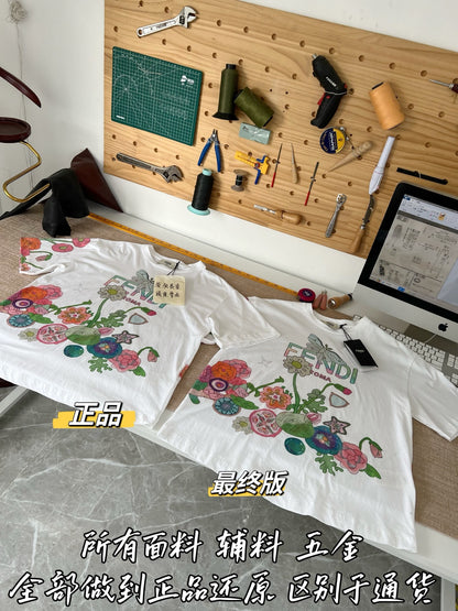 티모 / 펜디 꽃 나비 프린트 반팔 티셔츠