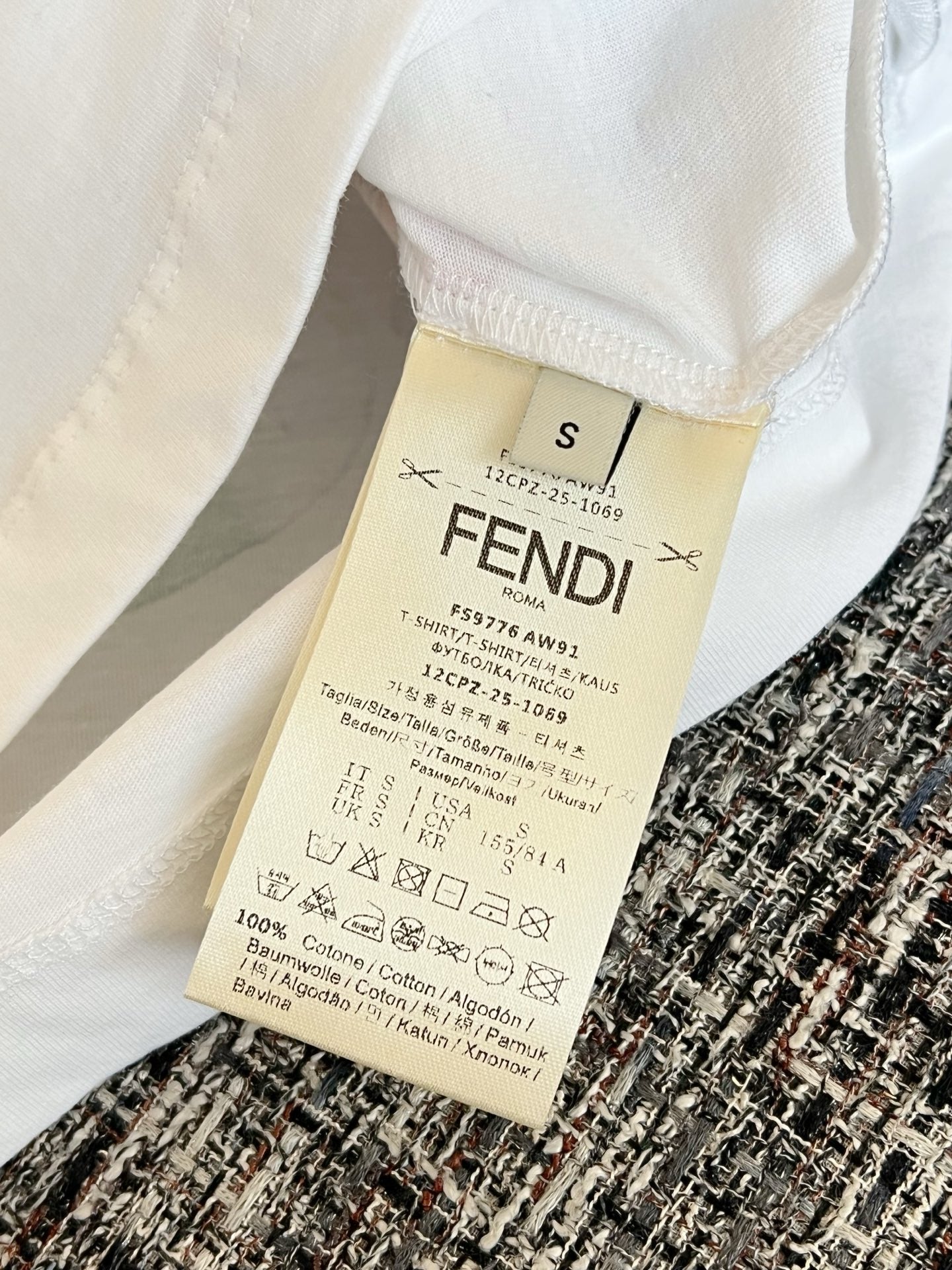 티모 / 펜디 꽃 나비 프린트 반팔 티셔츠