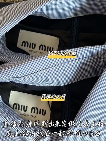 Timo / MIUMIU Two-tone Collar Dress