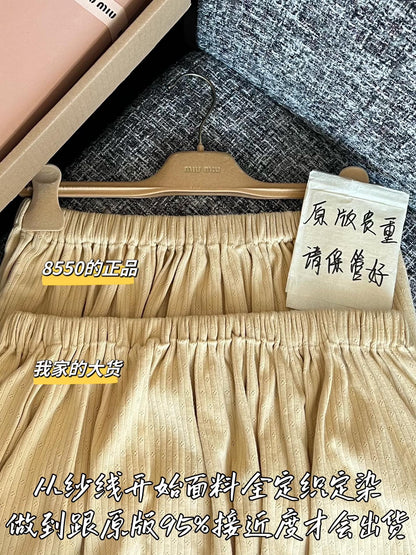 티모 / 미우미우 26SS 신상 미니스커트