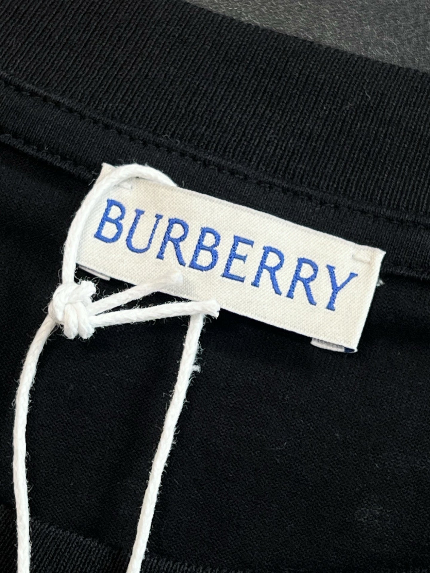 V Factory / Burberry Short Sleeve T-shirt